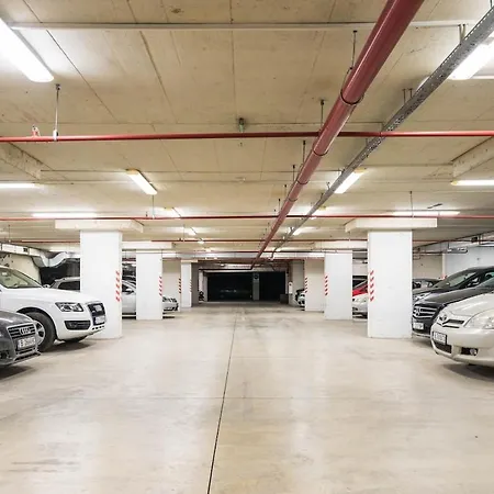 Stella Free Parking & Ev דירה